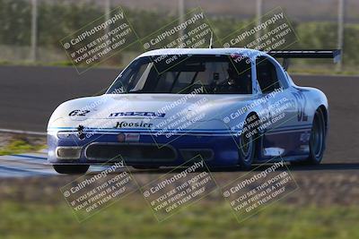 media/Jan-18-2026-CalClub SCCA (Sun) [[8bc6468723]]/Group 7 Race/Turn 1/